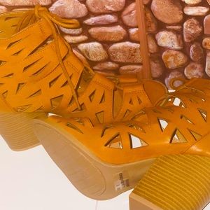Charlotte Russe tie up heels